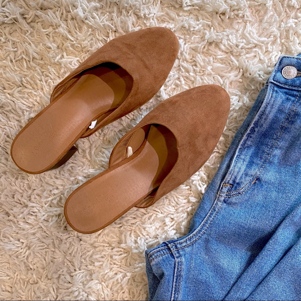 Universal Thread Avianna cognac slip on mule heel